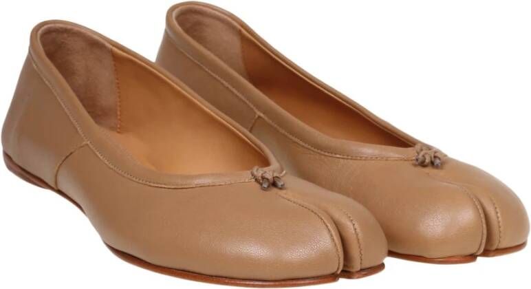 Maison Margiela Tabi Ballerina in Kameelkleurig Leer Brown Dames