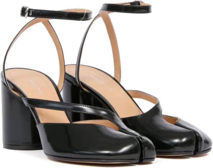 Maison Margiela Zwarte gesp sandalen met sculpted hak Black Dames