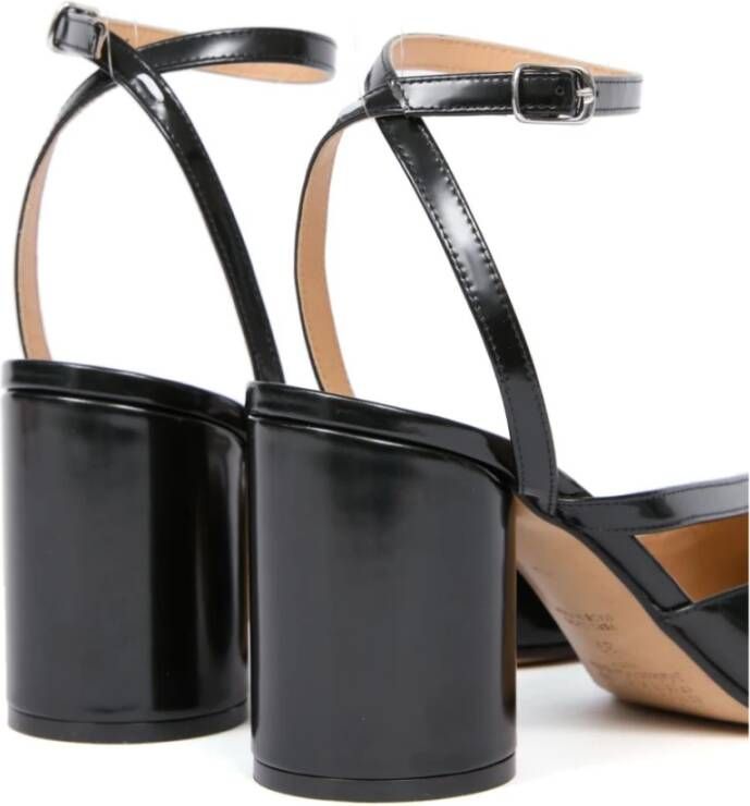 Maison Margiela Zwarte gesp sandalen met sculpted hak Black Dames