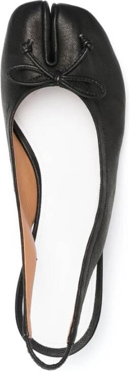 Maison Margiela Zwarte Tabi Pump met Strikdetail Black Dames