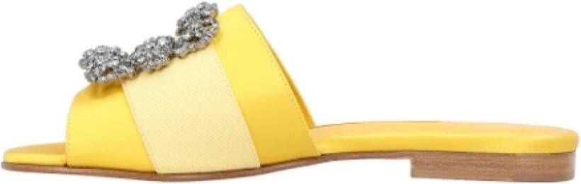 Manolo Blahnik Canvas flats Yellow Dames