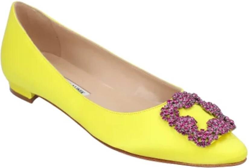 Manolo Blahnik Fabric flats Yellow Dames