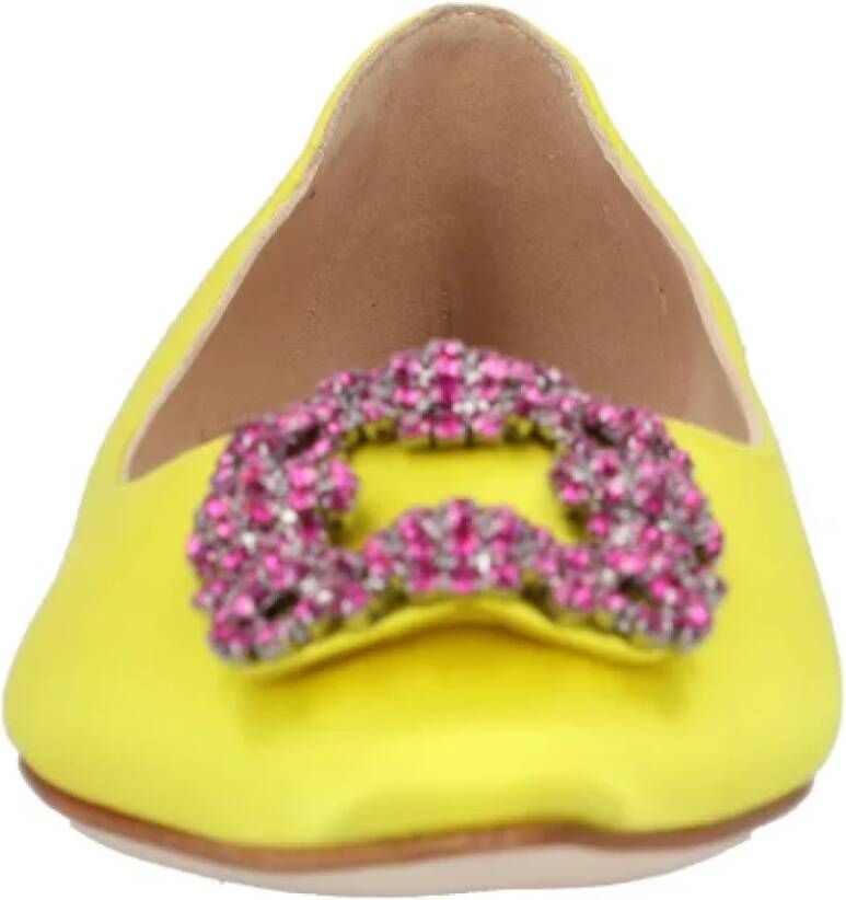 Manolo Blahnik Fabric flats Yellow Dames