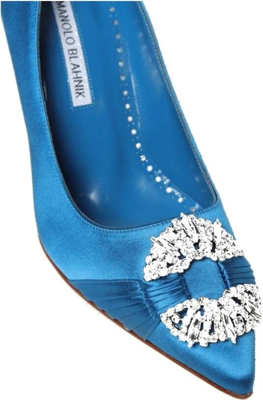 Manolo Blahnik Kristallen Gesp Satijnen Pumps Blue Dames