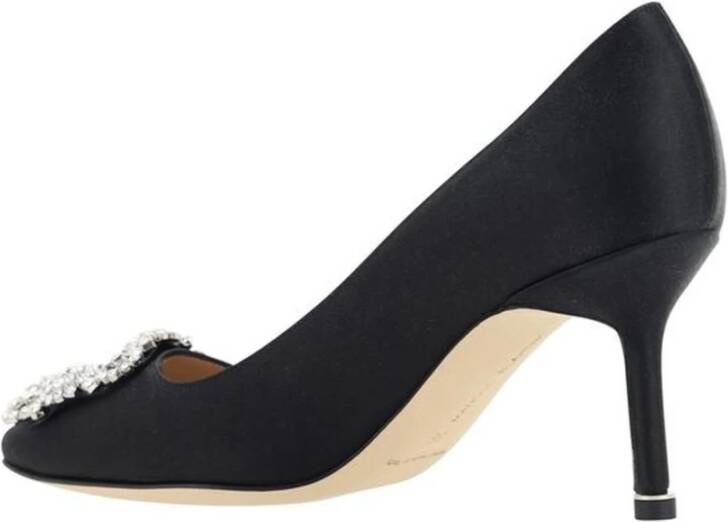 Manolo Blahnik Kristallen Gesp Zijden Satijnen Stiletto Pumps Black Dames