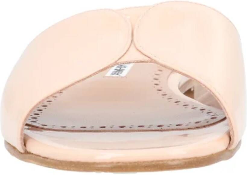 Manolo Blahnik Leather sandals Beige Dames