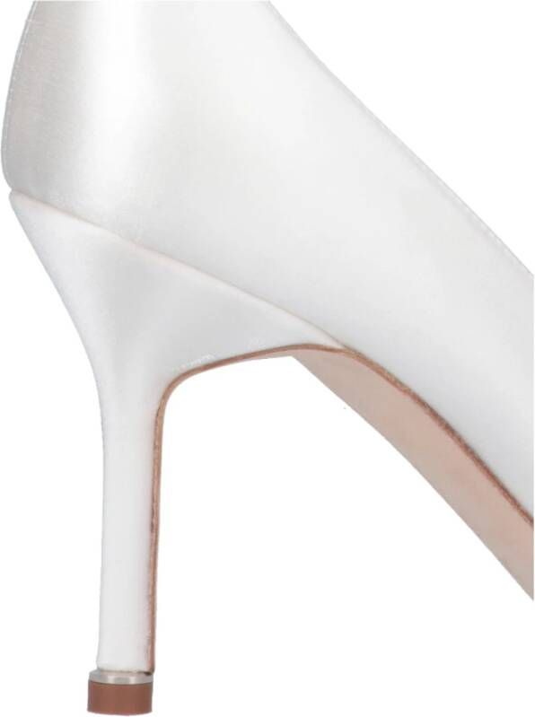 Manolo Blahnik Pompen Wit Dames