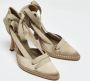 Manolo Blahnik Pre-owned Canvas heels Beige Dames - Thumbnail 3