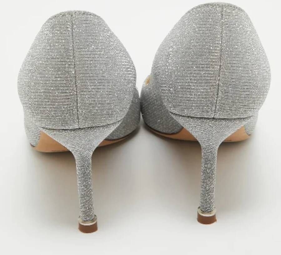 Manolo Blahnik Pre-owned Fabric heels Gray Dames