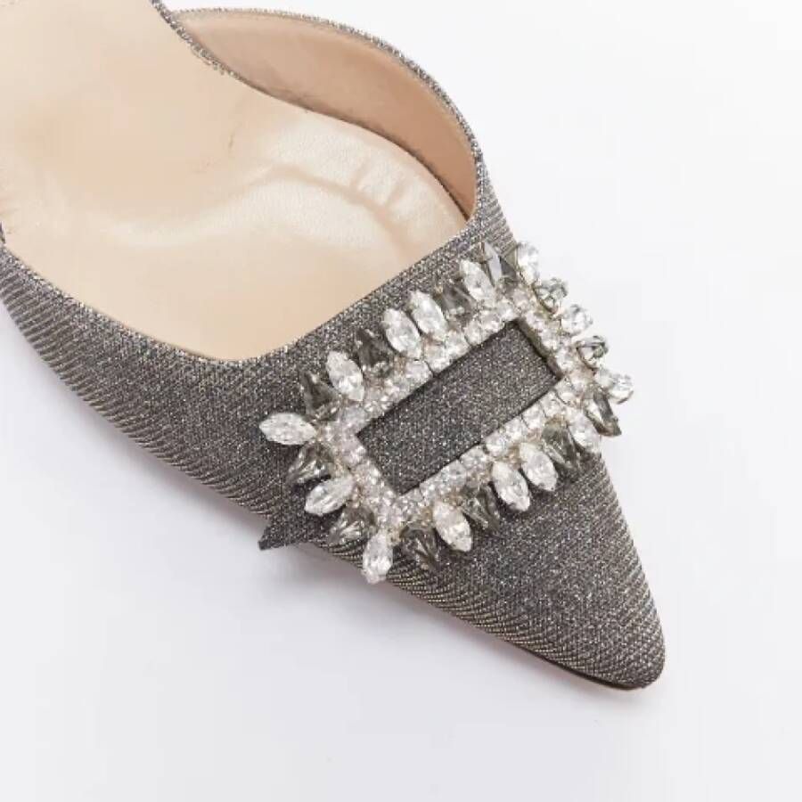 Manolo Blahnik Pre-owned Fabric heels Gray Dames