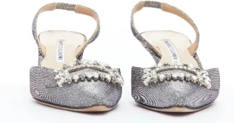 Manolo Blahnik Pre-owned Fabric heels Gray Dames