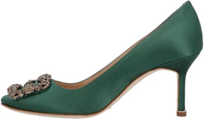 Manolo Blahnik Pre-owned Fabric heels Green Dames