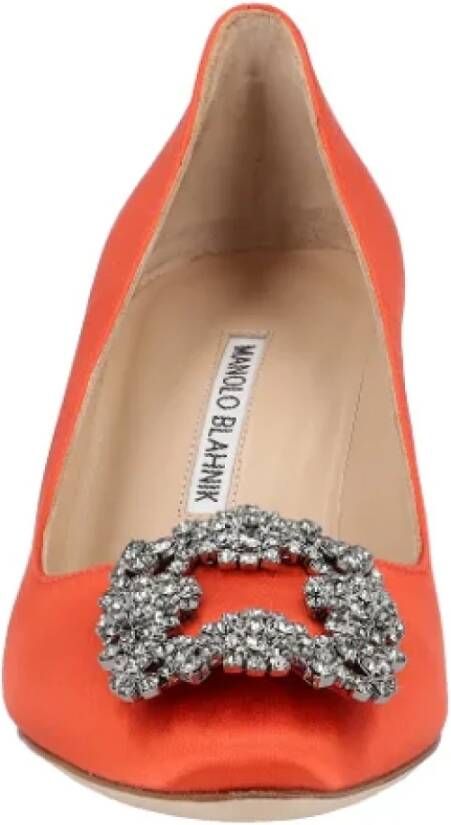 Manolo Blahnik Pre-owned Fabric heels Orange Dames