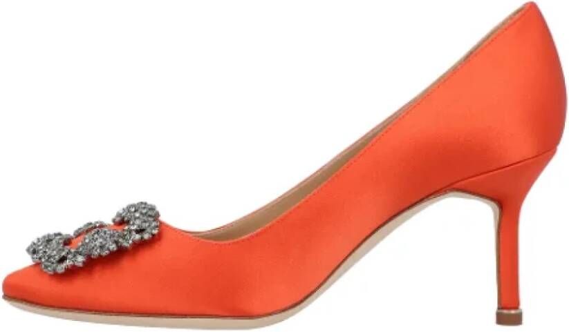 Manolo Blahnik Pre-owned Fabric heels Orange Dames