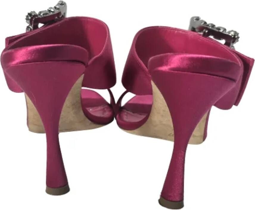 Manolo Blahnik Pre-owned Fabric heels Pink Dames