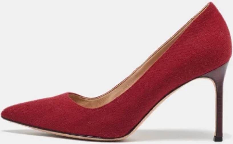 Manolo Blahnik Pre-owned Fabric heels Red Dames