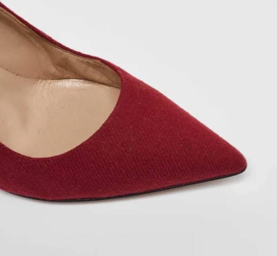 Manolo Blahnik Pre-owned Fabric heels Red Dames