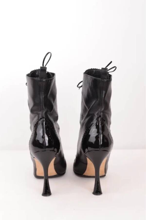 Manolo Blahnik Pre-owned Leather boots Black Dames