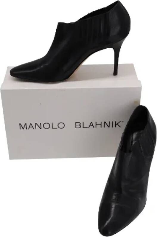 Manolo Blahnik Pre-owned Leather boots Black Dames