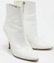 Manolo Blahnik Pre-owned Leather boots White Dames - Thumbnail 2