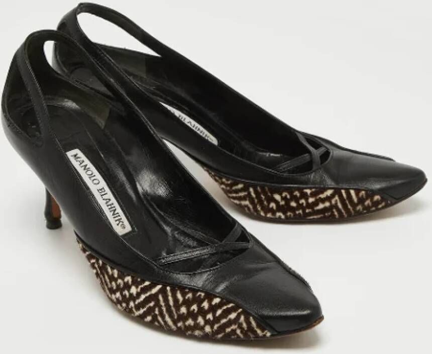 Manolo Blahnik Pre-owned Leather heels Black Dames