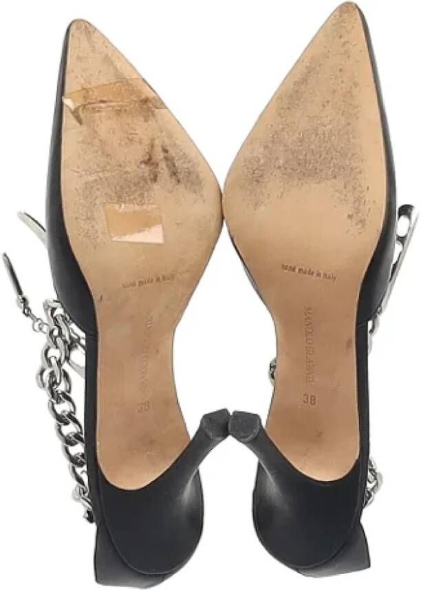 Manolo Blahnik Pre-owned Leather heels Black Dames