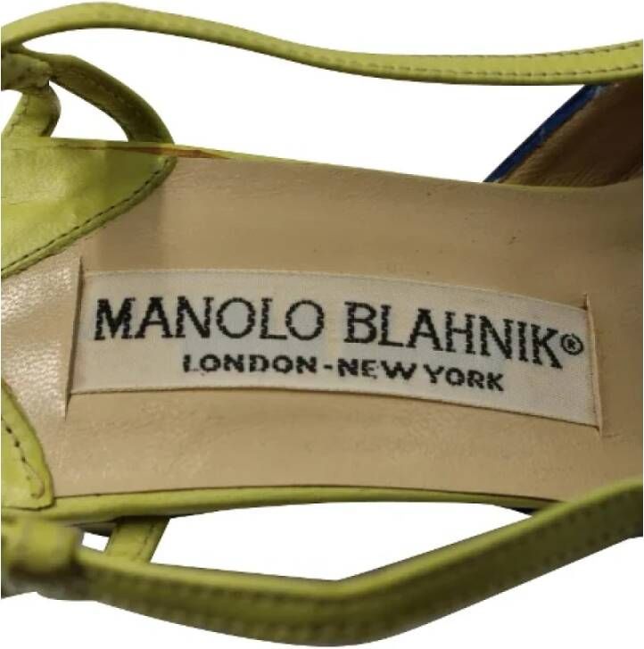 Manolo Blahnik Pre-owned Leather heels Blue Dames