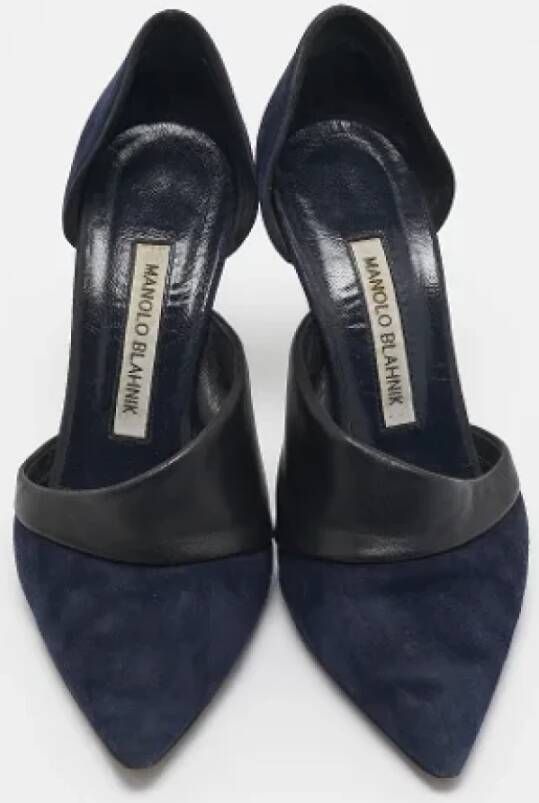 Manolo Blahnik Pre-owned Leather heels Blue Dames