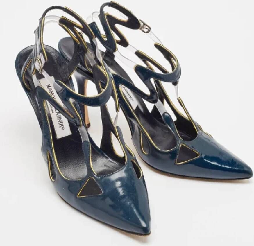 Manolo Blahnik Pre-owned Leather heels Blue Dames