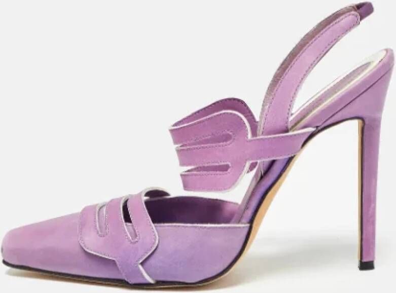 Manolo Blahnik Pre-owned Leather heels Purple Dames