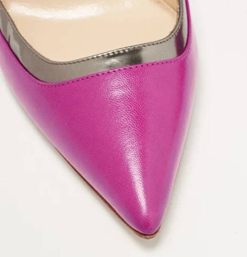 Manolo Blahnik Pre-owned Leather heels Purple Dames