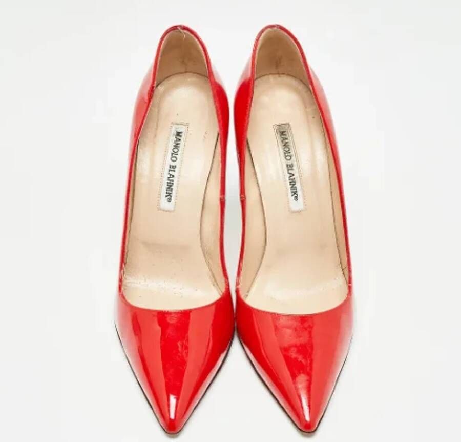 Manolo Blahnik Pre-owned Leather heels Red Dames