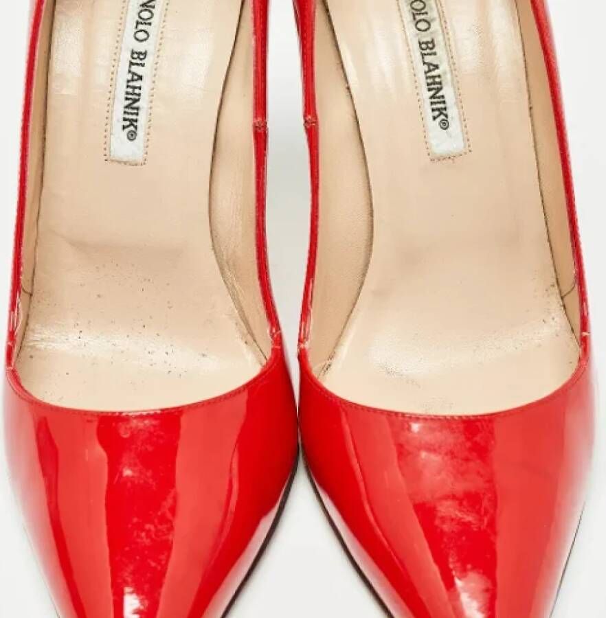 Manolo Blahnik Pre-owned Leather heels Red Dames