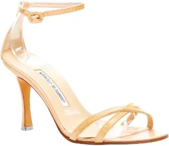 Manolo Blahnik Pre-owned Leather sandals Beige Dames