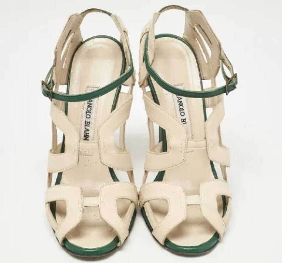 Manolo Blahnik Pre-owned Leather sandals Beige Dames