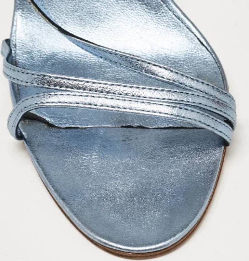 Manolo Blahnik Pre-owned Leather sandals Blue Dames