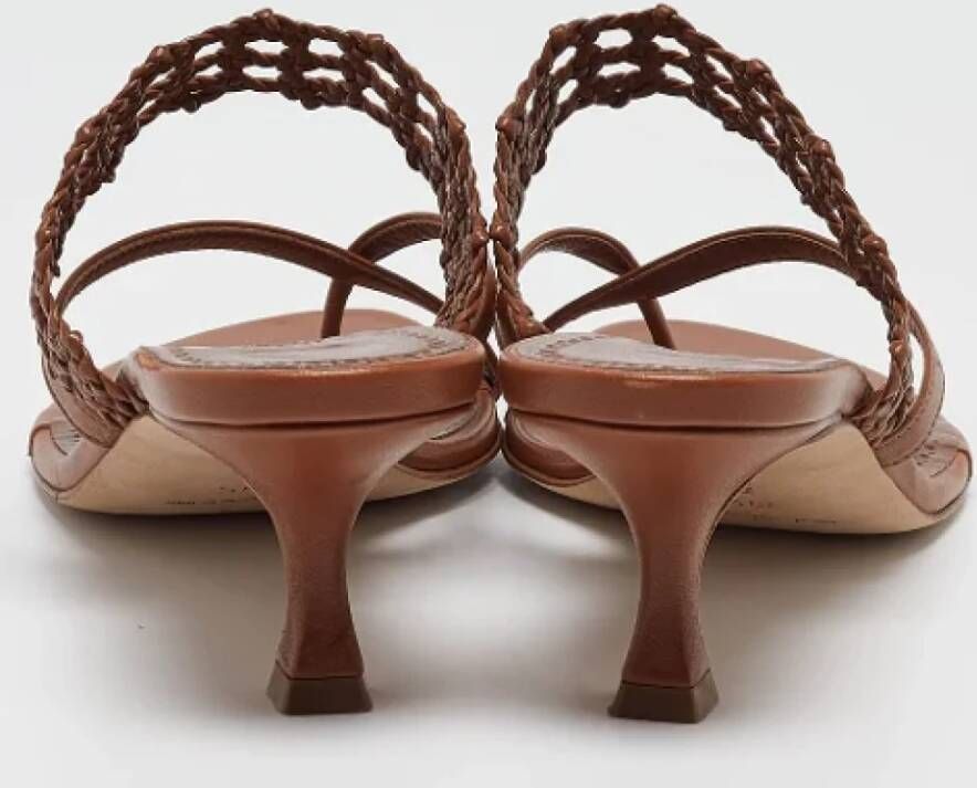 Manolo Blahnik Pre-owned Leather sandals Brown Dames