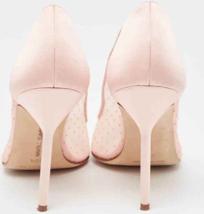 Manolo Blahnik Pre-owned Mesh heels Pink Dames