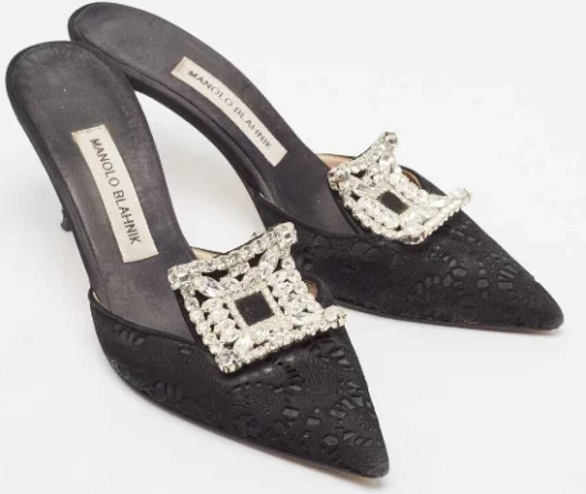 Manolo Blahnik Pre-owned Mesh mules Black Dames