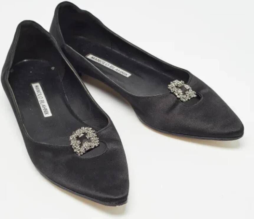 Manolo Blahnik Pre-owned Satin flats Black Dames