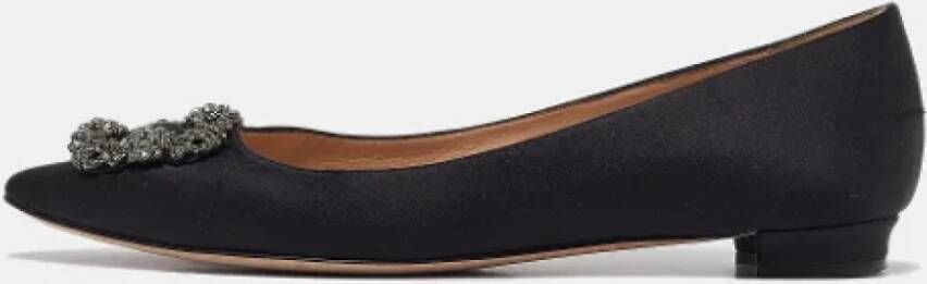 Manolo Blahnik Pre-owned Satin flats Black Dames