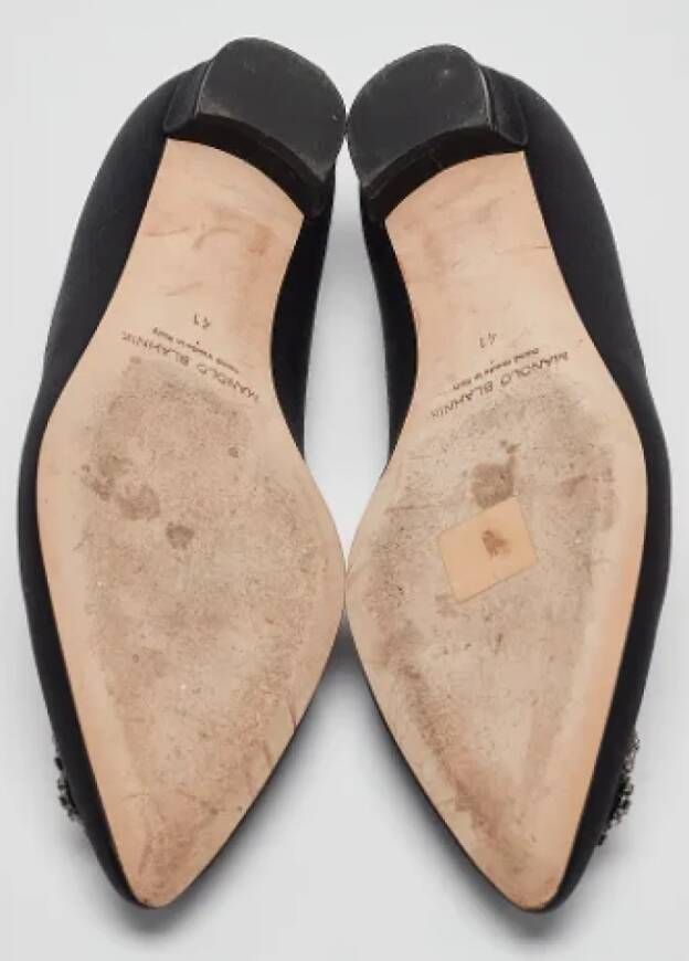 Manolo Blahnik Pre-owned Satin flats Black Dames