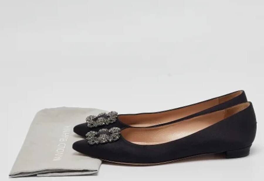 Manolo Blahnik Pre-owned Satin flats Black Dames