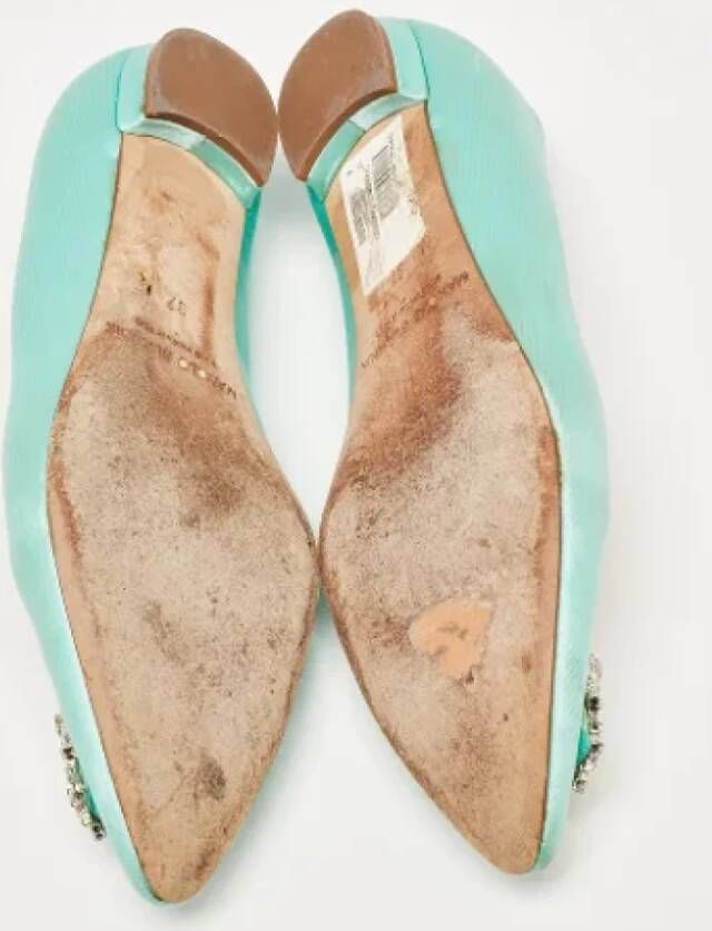 Manolo Blahnik Pre-owned Satin flats Blue Dames