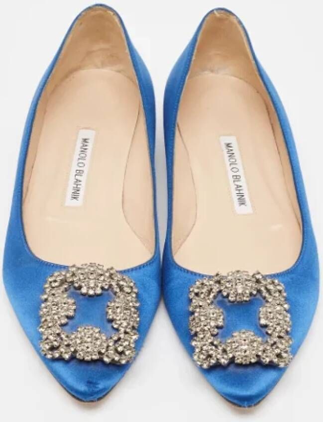 Manolo Blahnik Pre-owned Satin flats Blue Dames