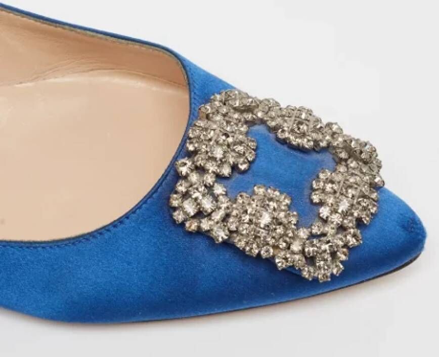 Manolo Blahnik Pre-owned Satin flats Blue Dames