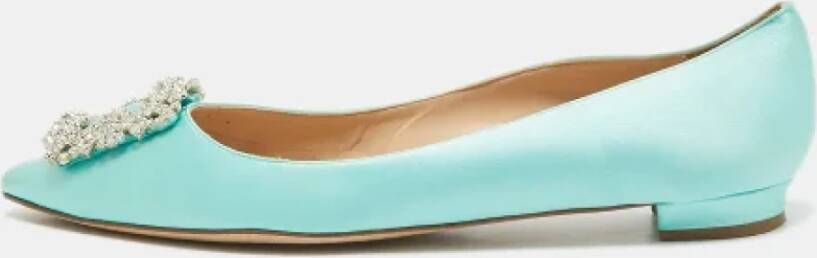 Manolo Blahnik Pre-owned Satin flats Blue Dames