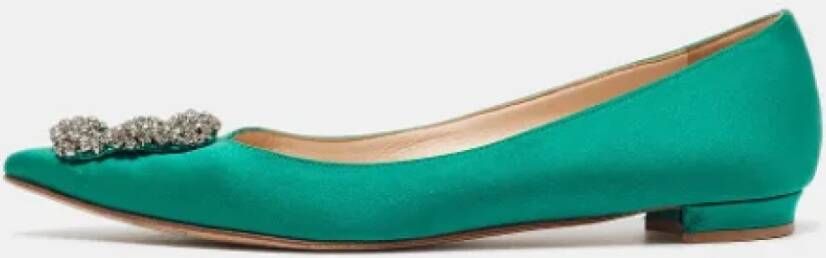 Manolo Blahnik Pre-owned Satin flats Green Dames