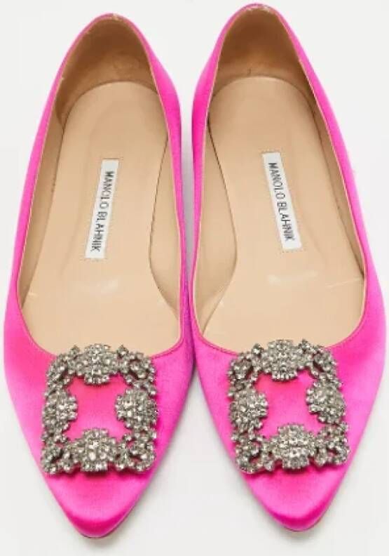 Manolo Blahnik Pre-owned Satin flats Pink Dames