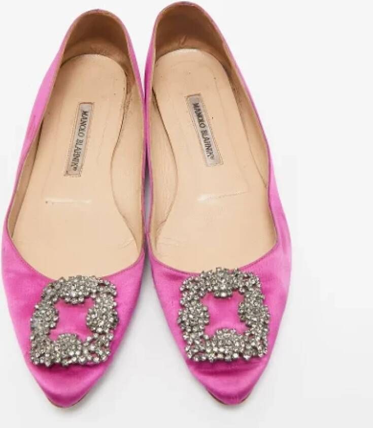 Manolo Blahnik Pre-owned Satin flats Purple Dames